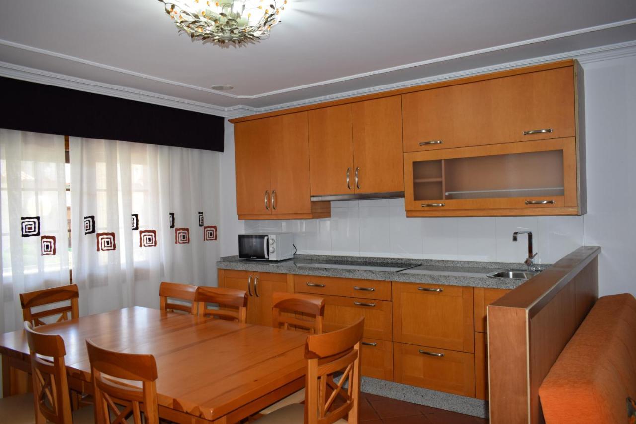 Apartamentos VIDA Corcubión Exterior foto